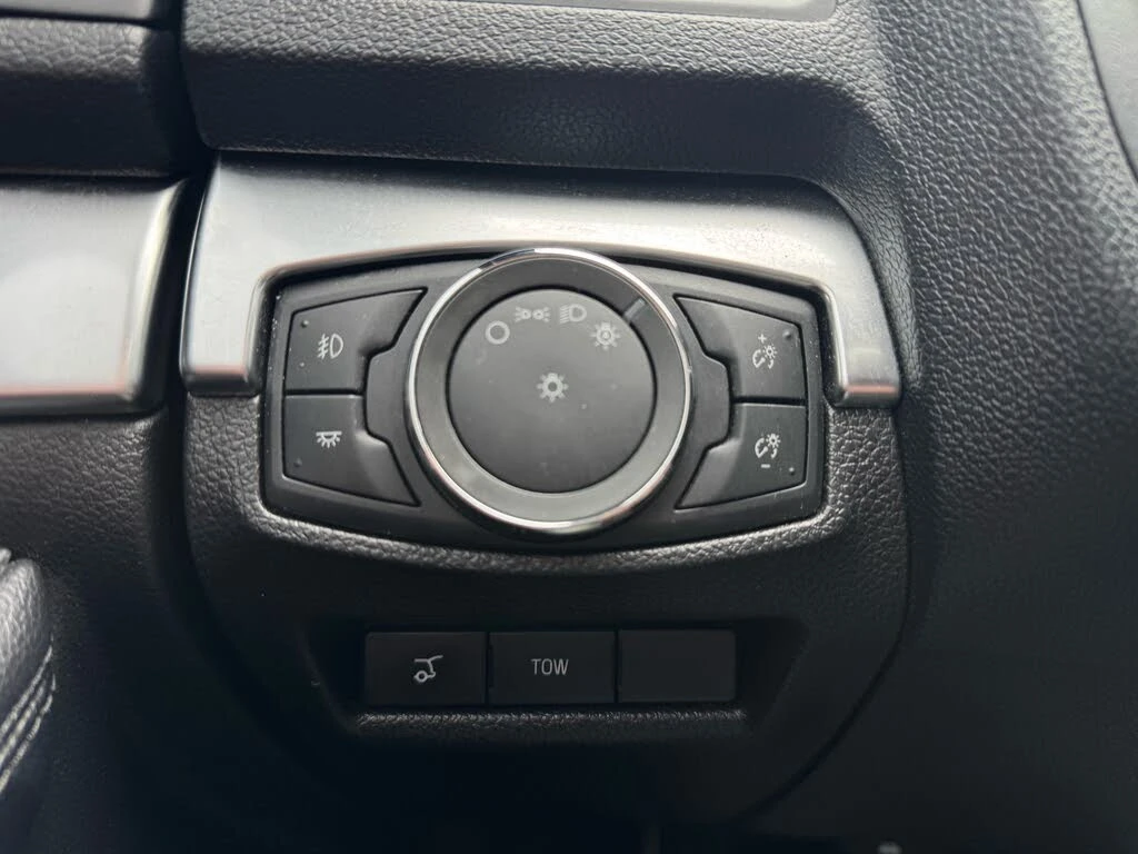 Ford Explorer SPORT* ПАНОРАМА* ПОДГРЕВ* ОБДУХВАНЕ* КАМЕРА* 6+ 1, снимка 16 - Автомобили и джипове - 53905942