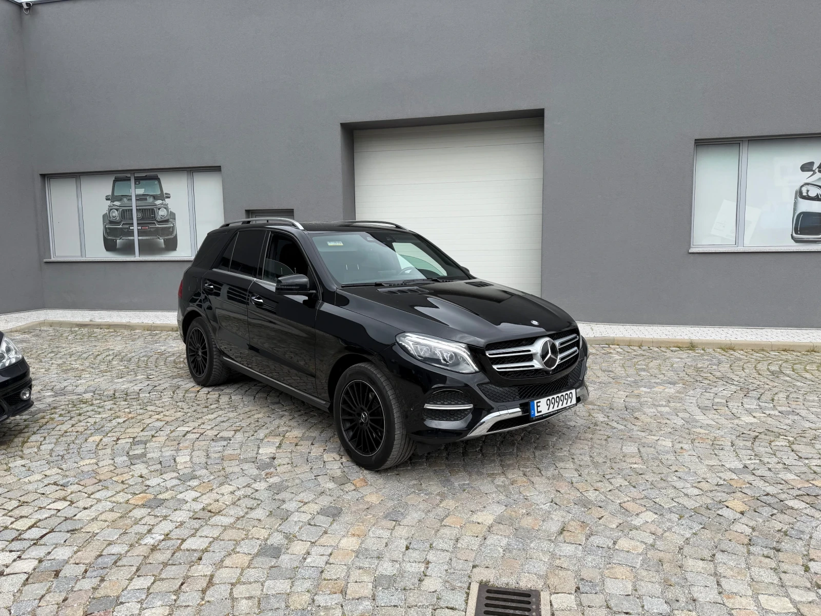 Mercedes-Benz GLE 350 Швейцария от 1ви собственик, снимка 3 - Автомобили и джипове - 54426928