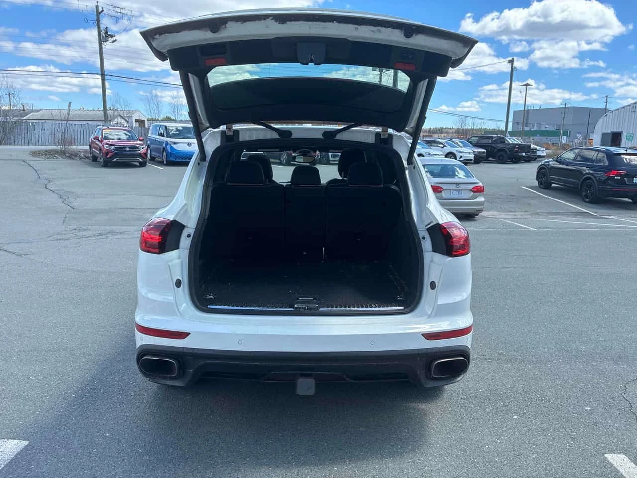 Porsche Cayenne * AWD 4dr * CARFAX * ЦЕНА ДО БГ, снимка 14 - Автомобили и джипове - 54544681