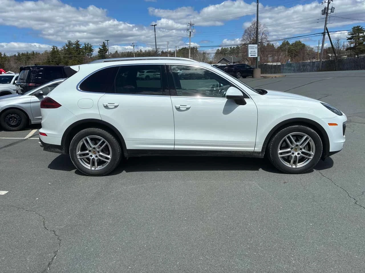 Porsche Cayenne * AWD 4dr * CARFAX * ЦЕНА ДО БГ, снимка 3 - Автомобили и джипове - 54544681