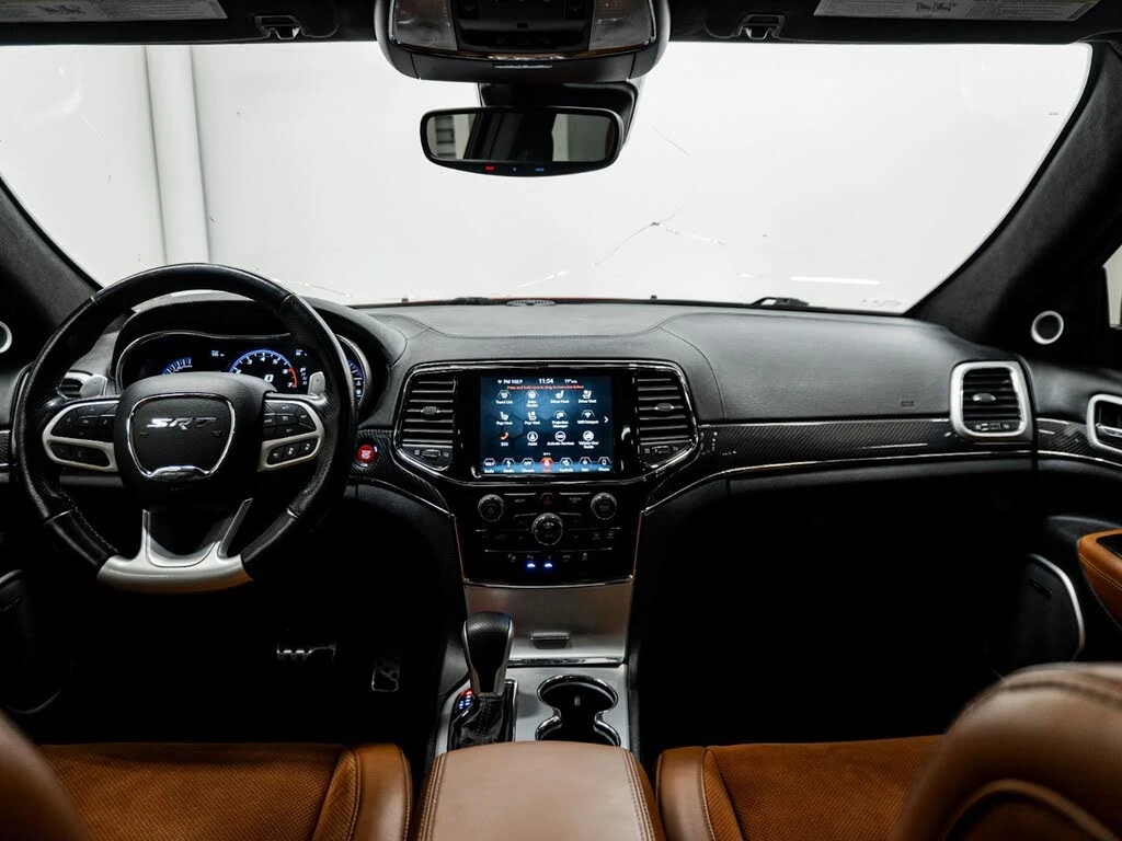 Jeep Grand cherokee 6.4 SRT , снимка 11 - Автомобили и джипове - 55037473