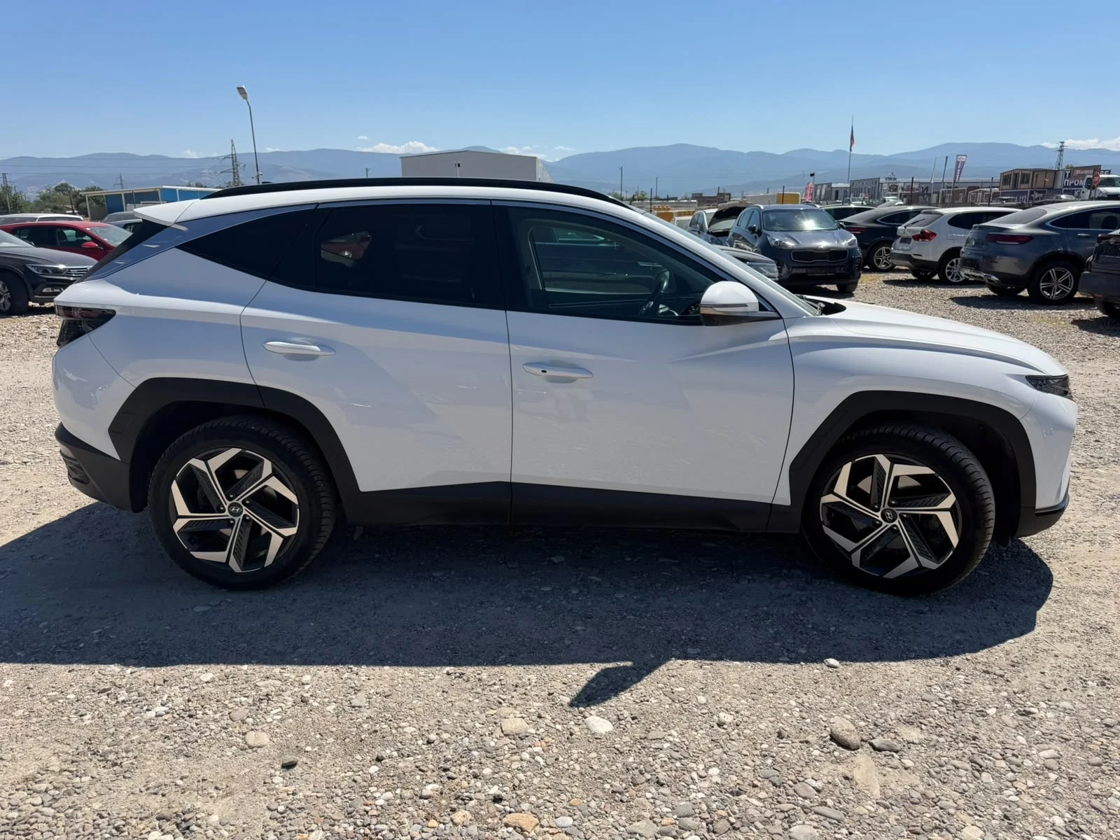 Hyundai Tucson 1.6 HYBRID EXELLENCE, снимка 4 - Автомобили и джипове - 55691850
