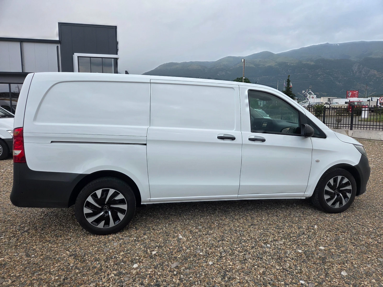 Mercedes-Benz Vito VITO 114 сdi BLUETEC 4x4 evro 6, снимка 8 - Бусове и автобуси - 55015615