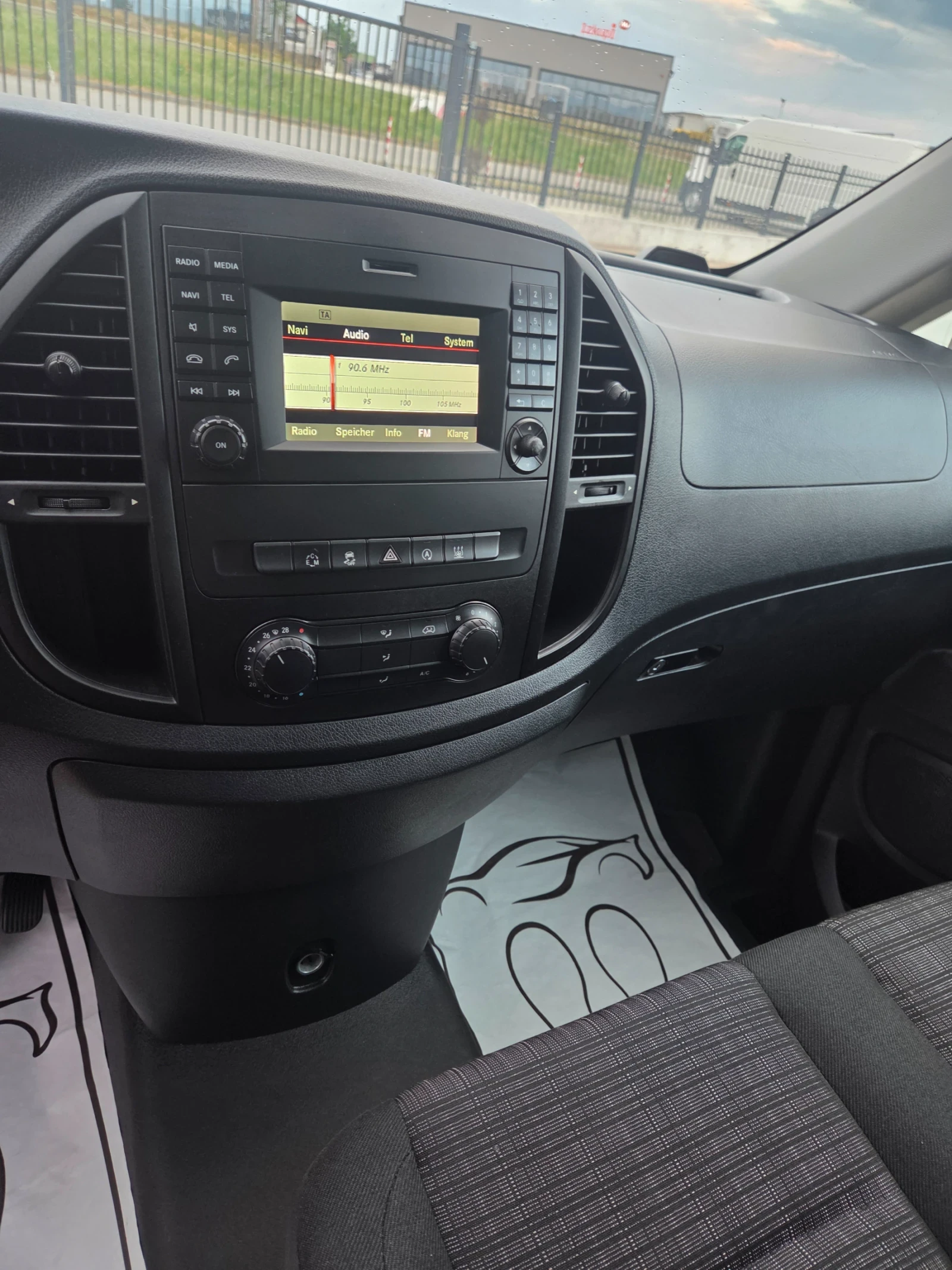 Mercedes-Benz Vito VITO 114 сdi BLUETEC 4x4 evro 6, снимка 15 - Бусове и автобуси - 55015615
