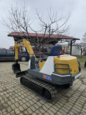 Багер Yanmar B22, снимка 5