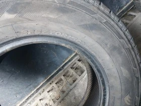 Гуми Зимни 215/65R16, снимка 6