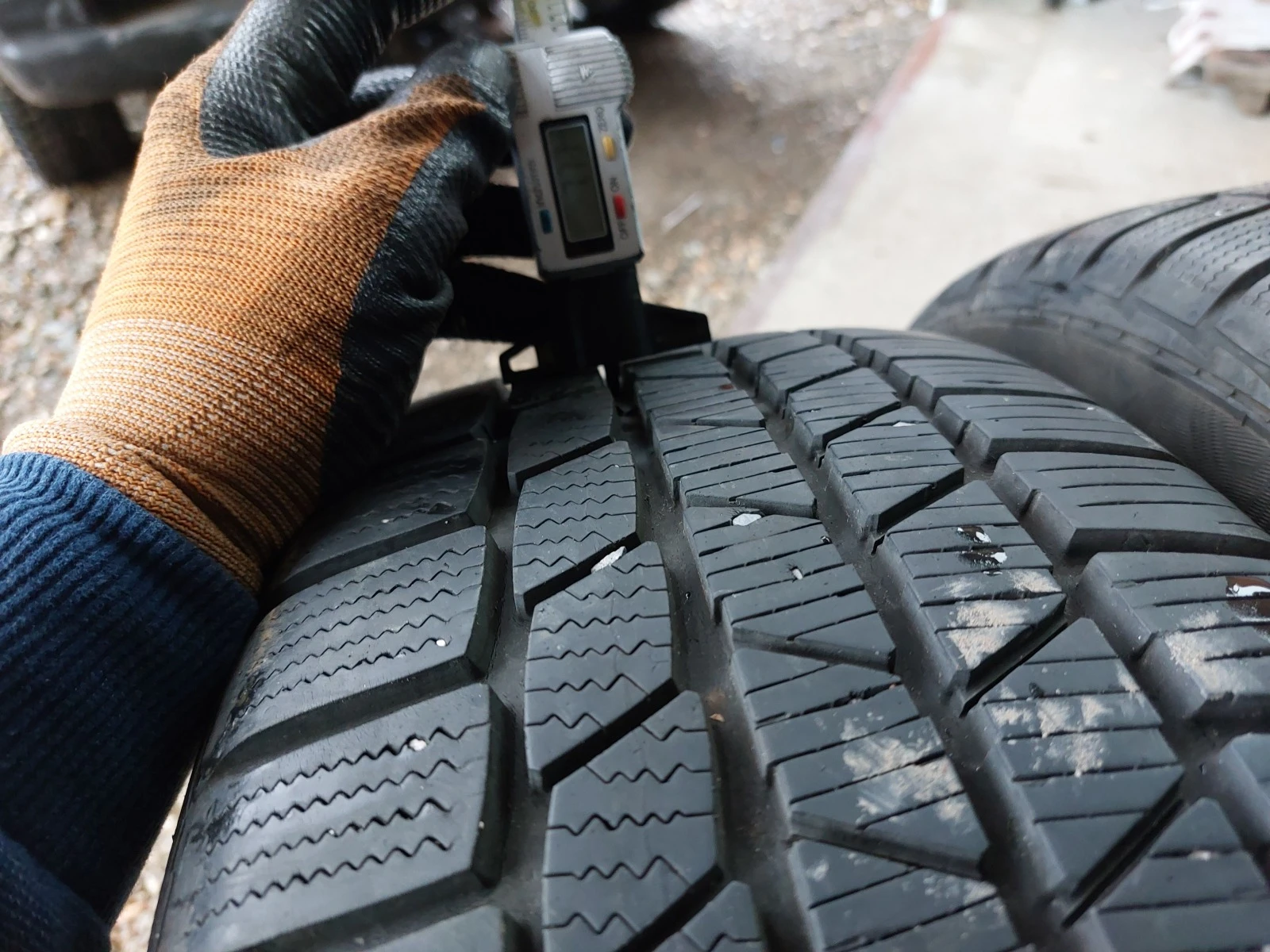 ���� 215/55R17 | Mobile.bg � ����������� 3