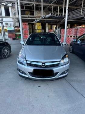 Opel Astra GTC, снимка 1