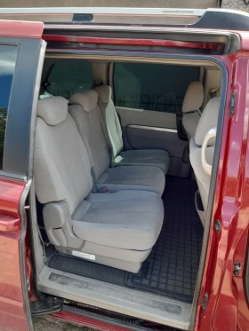 Kia Carnival, снимка 6