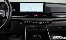 Kia Carnival Gasoline 9-Seater Prestige, снимка 15