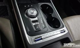 Kia Carnival Gasoline 9-Seater Prestige, снимка 9