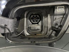 Peugeot 2008  Electric ALLURE 50KW 91% SOH Сертификат, снимка 6