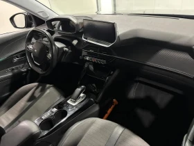 Peugeot 2008  Electric ALLURE 50KW 91% SOH Сертификат, снимка 11