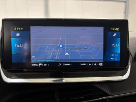 Peugeot 2008  Electric ALLURE 50KW 91% SOH Сертификат, снимка 13