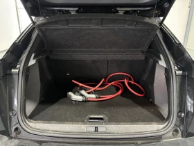Peugeot 2008  Electric ALLURE 50KW 91% SOH Сертификат, снимка 15