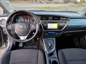 Toyota Auris 1.8 Hybrid, снимка 13
