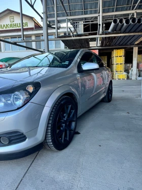 Opel Astra GTC - 5300 € / 10365.90 лв. - 64470238 2