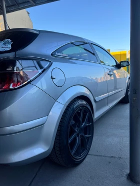Opel Astra GTC - 5300 € / 10365.90 лв. - 64470238 5