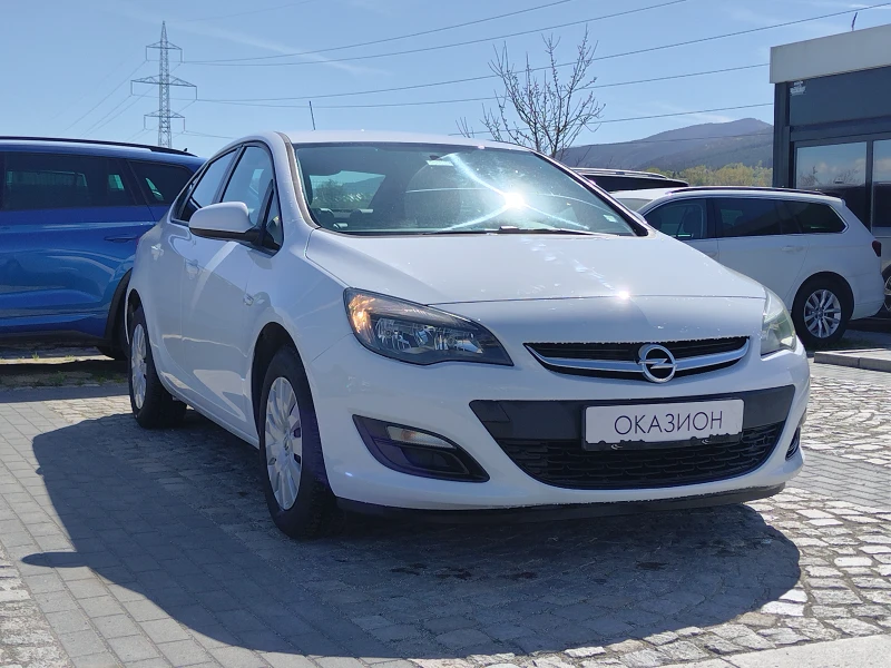 Opel Astra 1.6CDTI/110 к.с, снимка 3 - Автомобили и джипове - 46081719