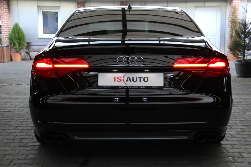 Audi S8 PLUS/Alcantar/Обдухване/Dist./HuD/Side/Lane/Kerami, снимка 5 - Автомобили и джипове - 47854693