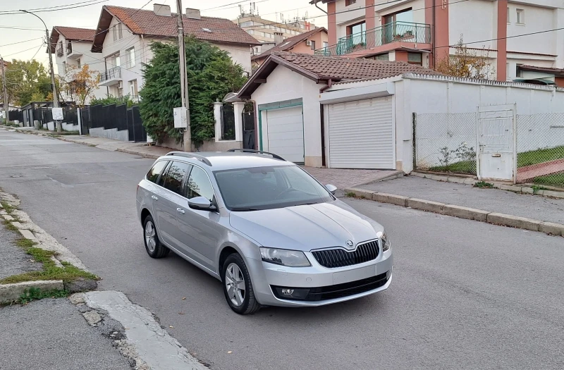 Skoda Octavia 2.0 tdi 150кс 4x4 Ръчни 6 скорости, снимка 4 - Автомобили и джипове - 52298418