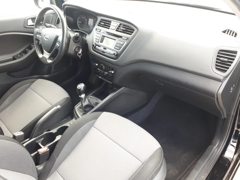 Hyundai I20 1.25i-Active, снимка 12 - Автомобили и джипове - 52367001