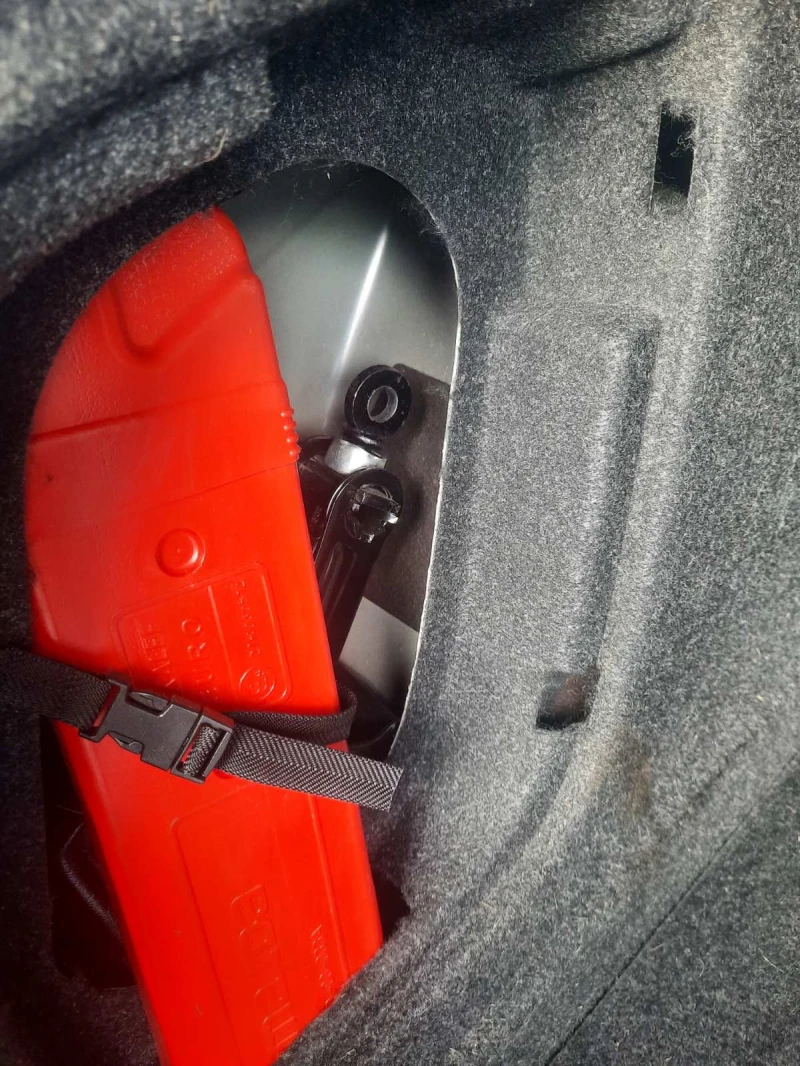 Mazda 3, снимка 7 - Автомобили и джипове - 52474475