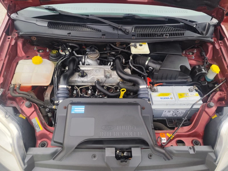 Ford Connect 1.8 дизел , снимка 16 - Автомобили и джипове - 52652459