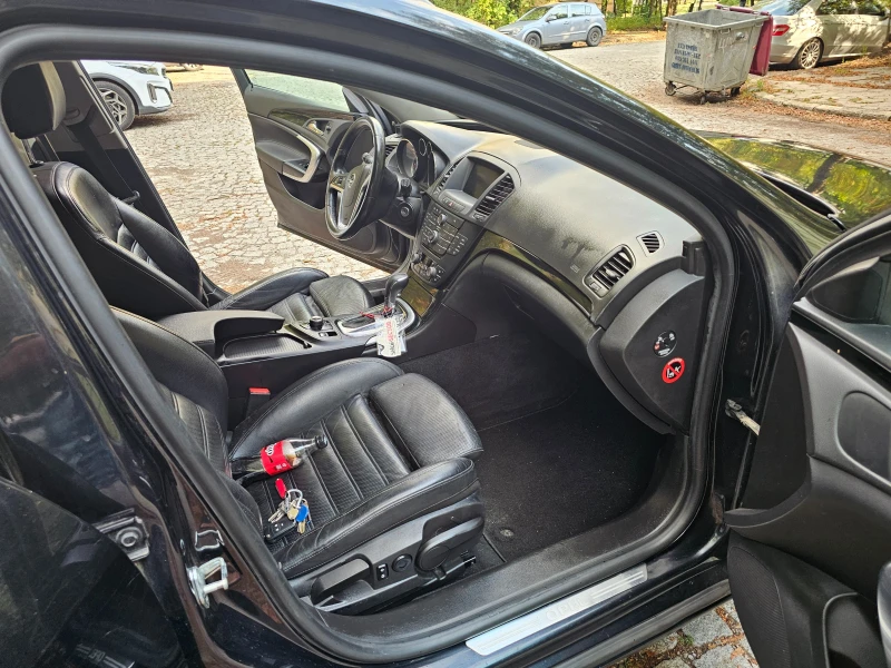 Opel Insignia, снимка 7 - Автомобили и джипове - 53530417