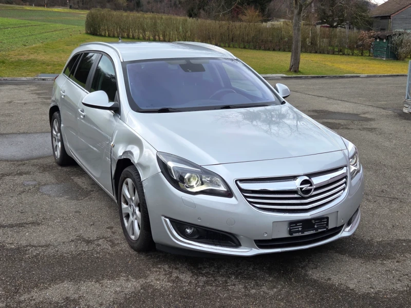 Opel Insignia Sports Tourer 1.6 Turbo Cosmo Automatic, снимка 3 - Автомобили и джипове - 53571429