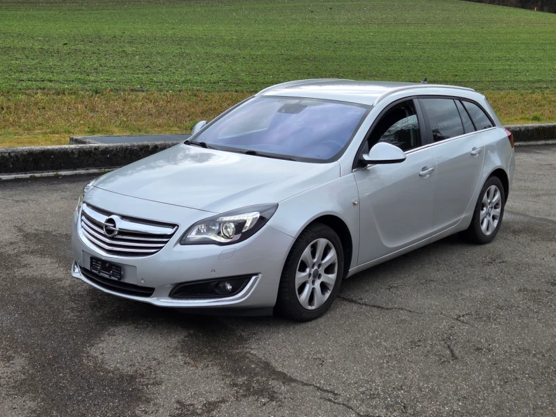 Opel Insignia Sports Tourer 1.6 Turbo Cosmo Automatic, снимка 2 - Автомобили и джипове - 53571429