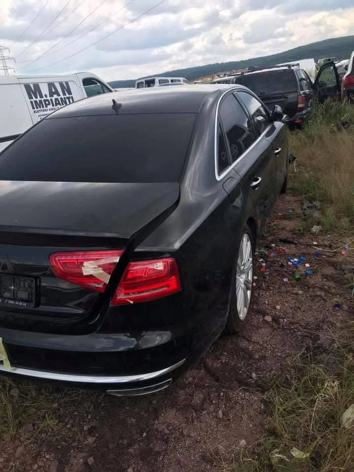 Audi A8 4.2TDI Quatro, снимка 3 - Автомобили и джипове - 21556520