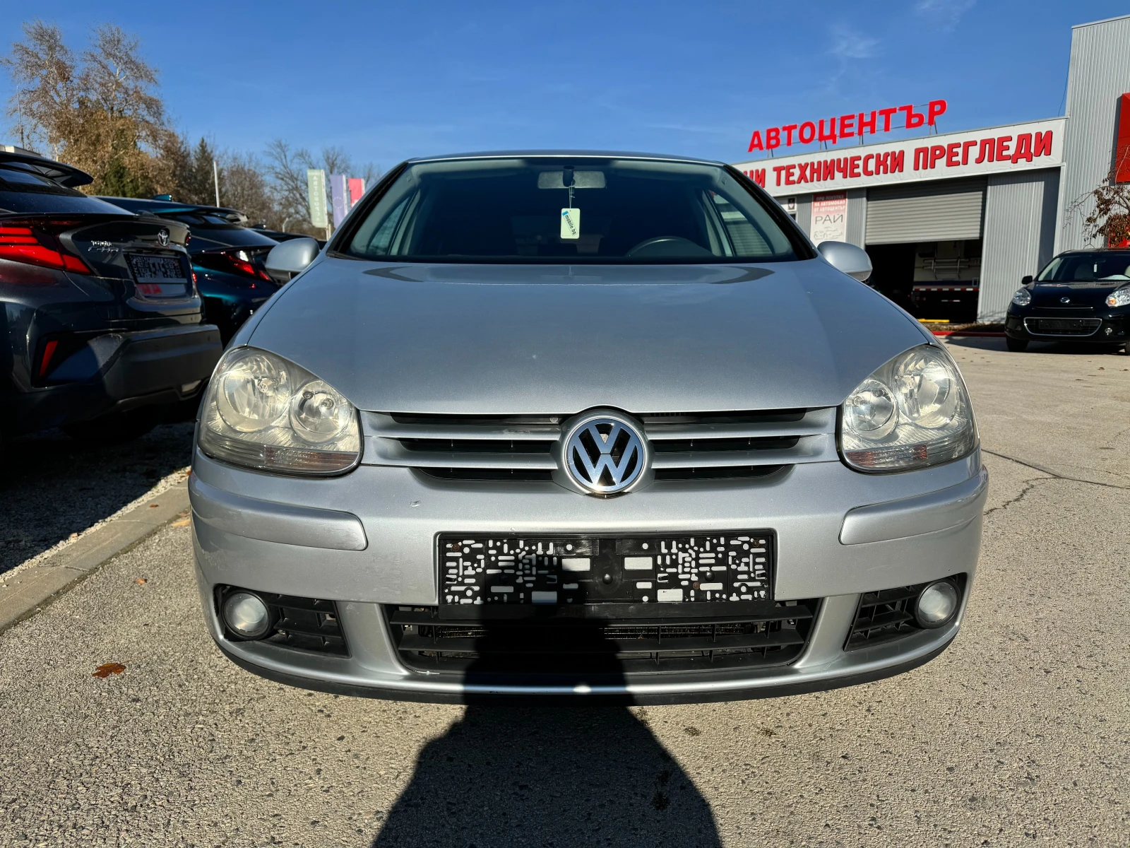 VW Golf 2.0TDI 140k.4x4 NAVI 6ск. - изображение 2