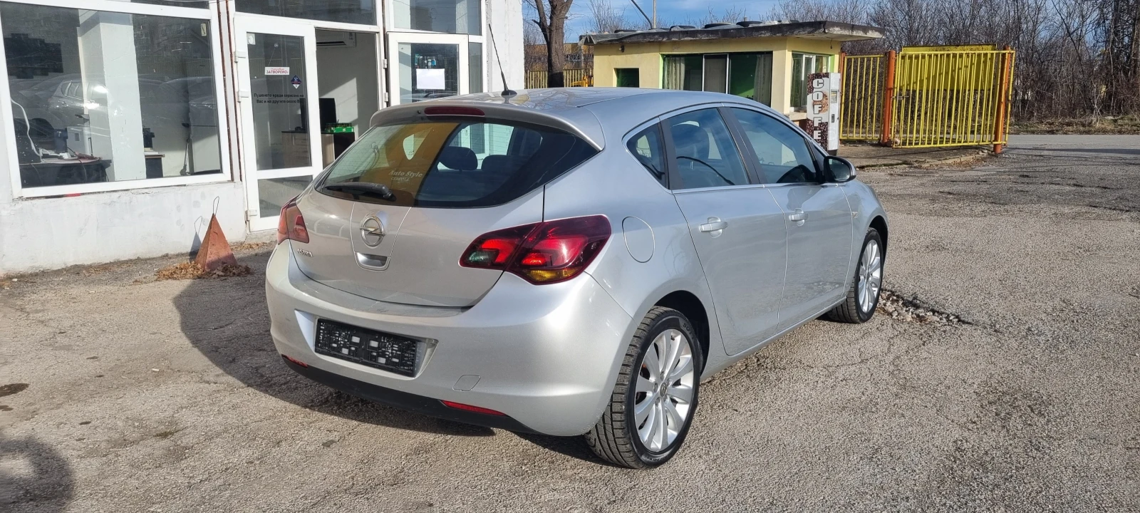 Opel Astra 1.4I ГАЗ ITALY - изображение 6