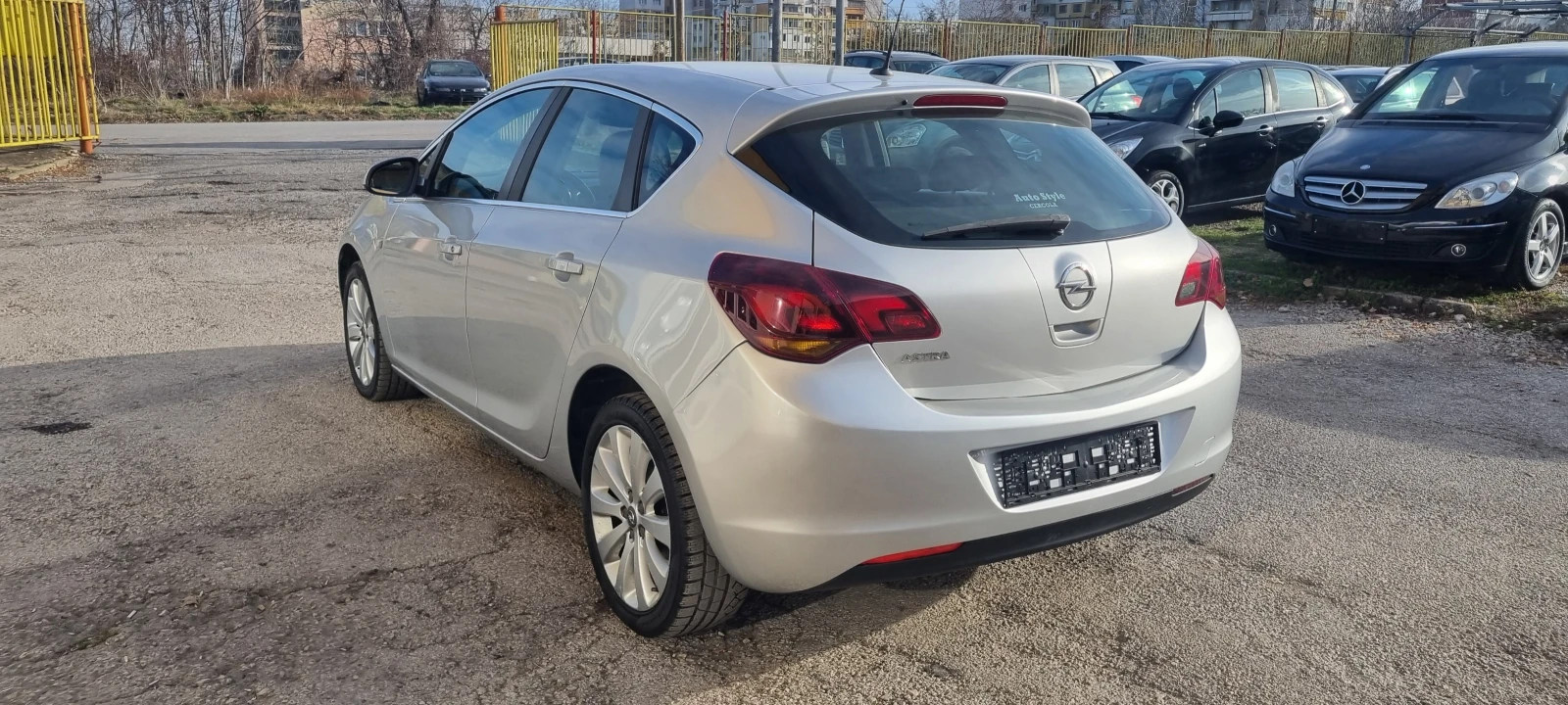 Opel Astra 1.4I ГАЗ ITALY - изображение 8
