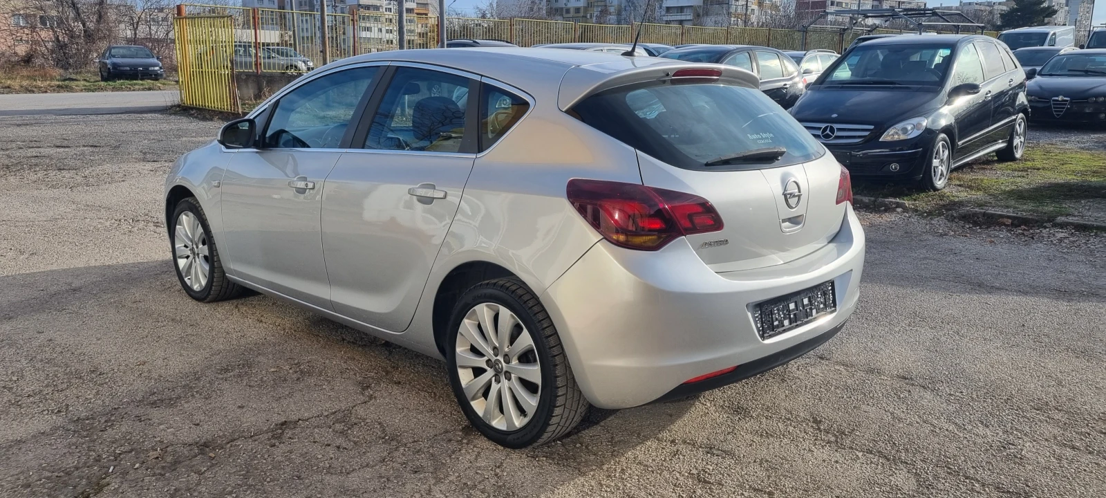 Opel Astra 1.4I ГАЗ ITALY - изображение 9