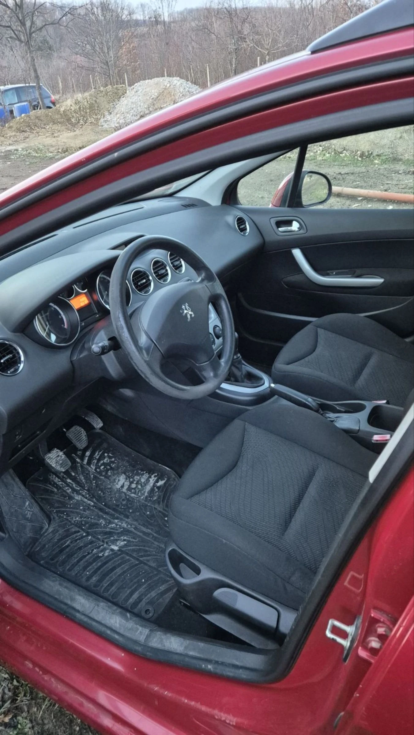 Peugeot 308 SW Comfort 1.4 VTI KLIMA - изображение 9
