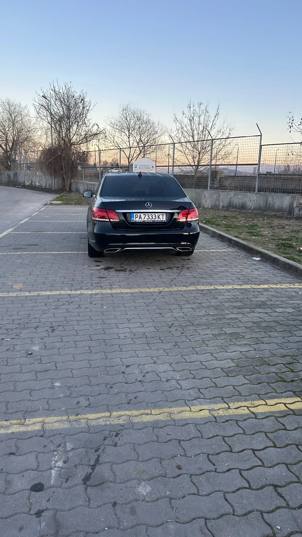 Mercedes-Benz E 220  - изображение 8