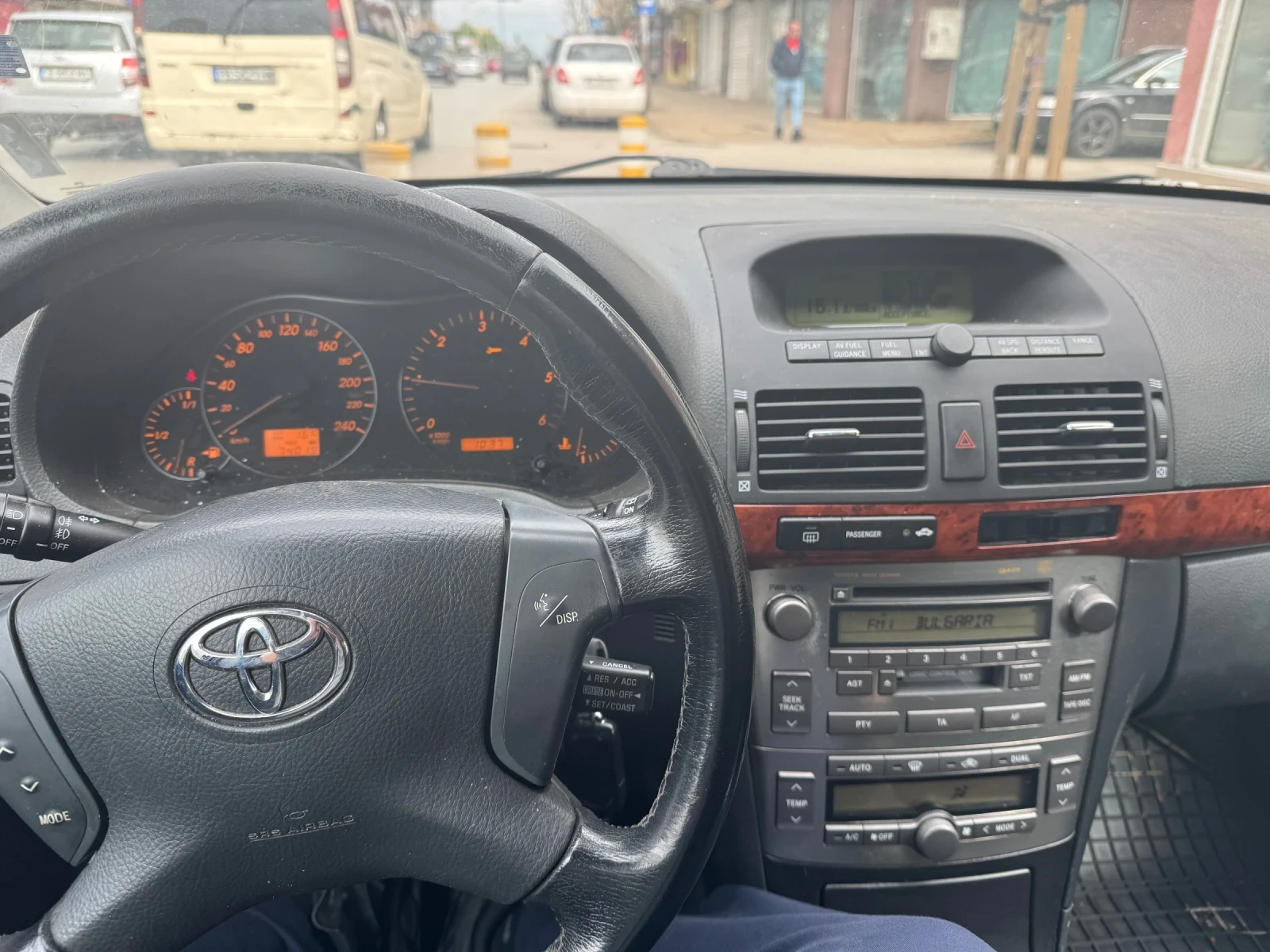 Toyota Avensis kombi - изображение 7