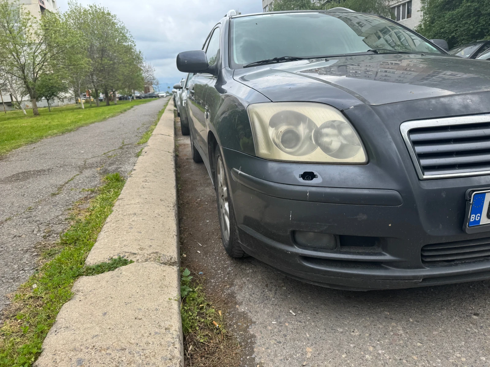 Toyota Avensis kombi - изображение 2