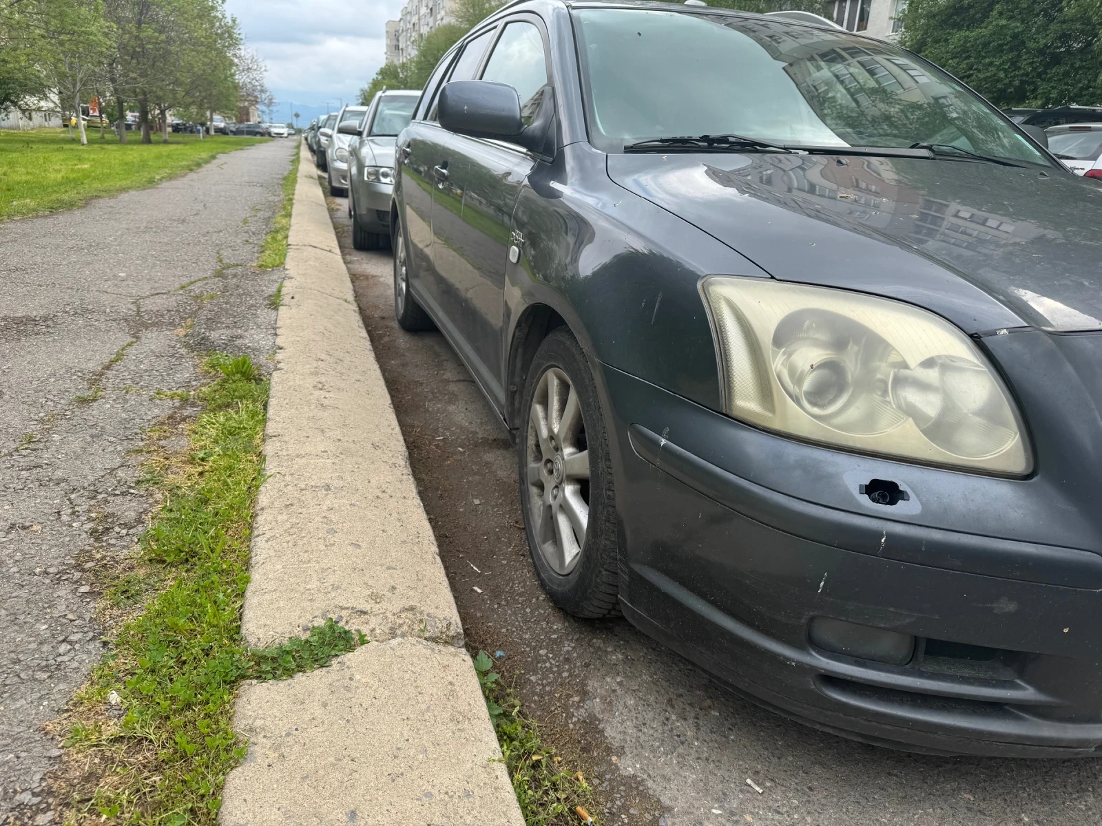 Toyota Avensis kombi - изображение 3