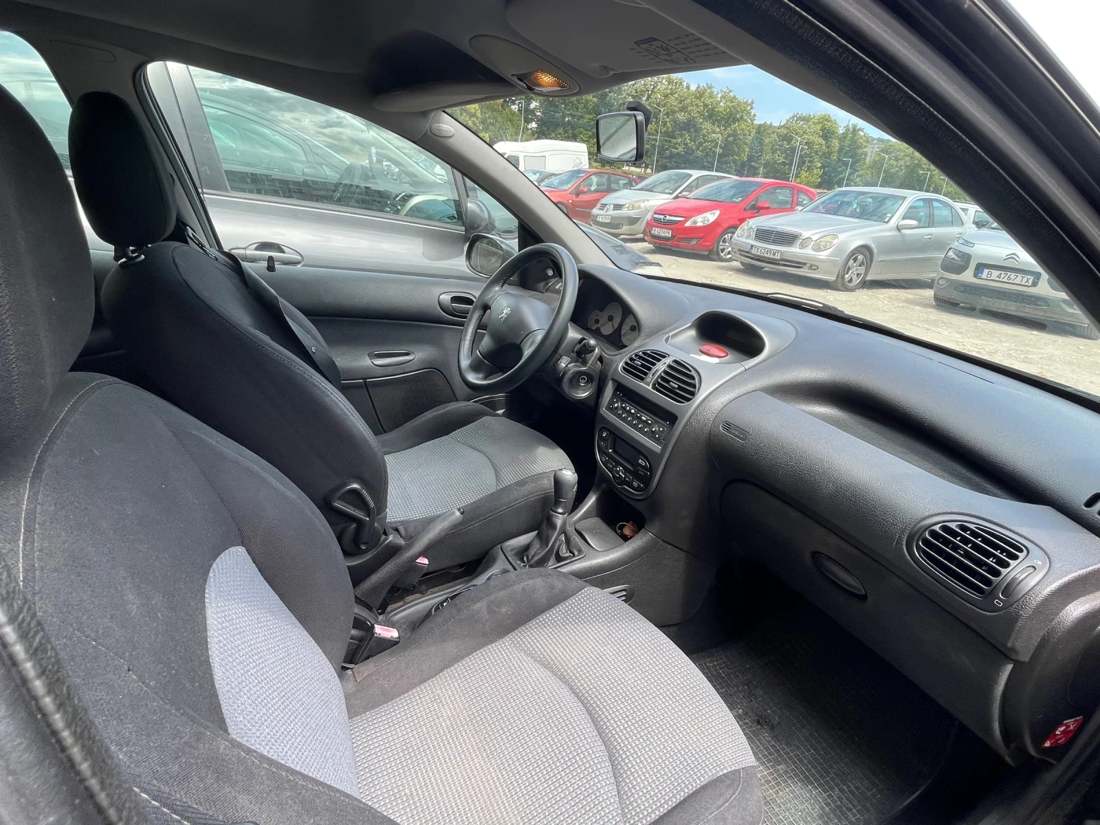 Peugeot 206 1.4i - изображение 7
