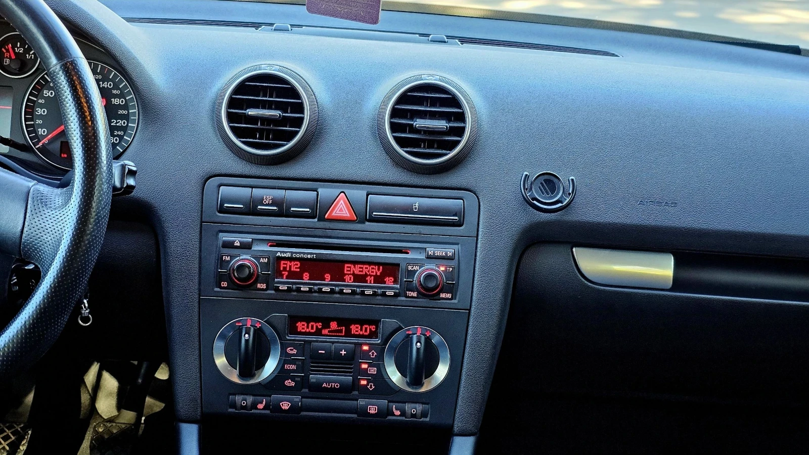 Audi A3 1.6i | Mobile.bg   11