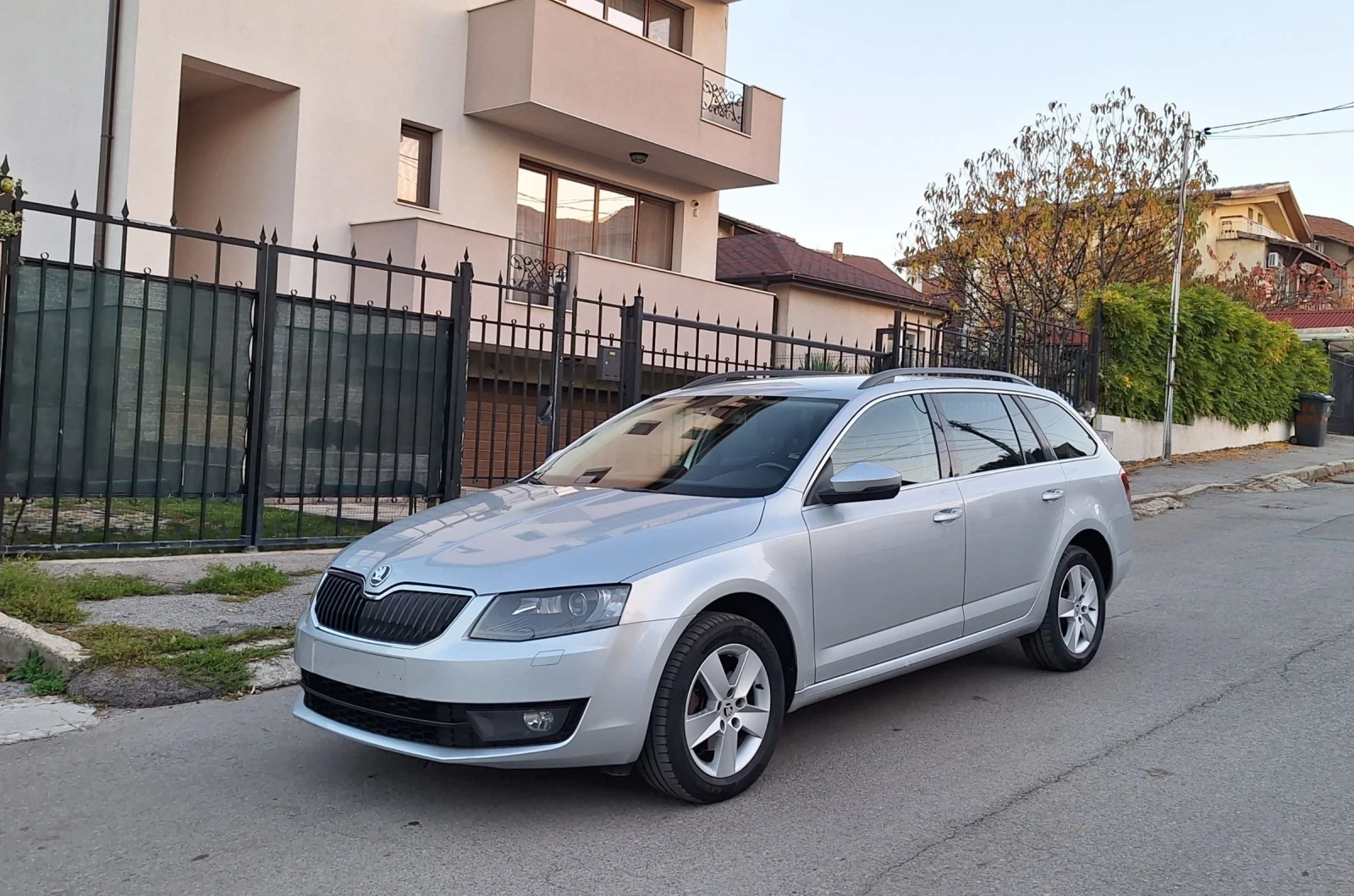 Skoda Octavia 2.0 tdi 150 4x4  6  | Mobile.bg   1