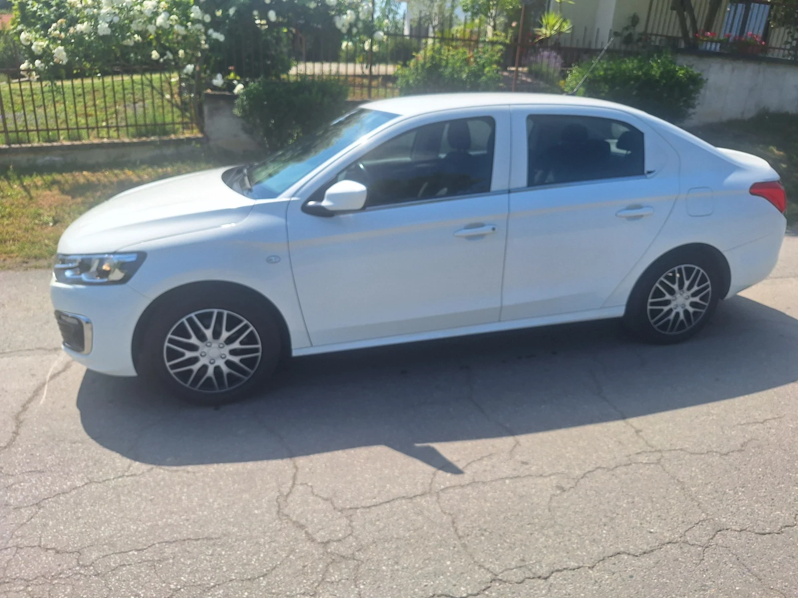 Citroen C-Elysee 1.6 LPG - изображение 6