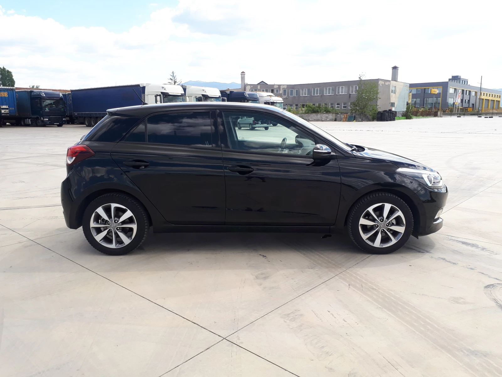 Hyundai I20 1.25i-Active - изображение 4