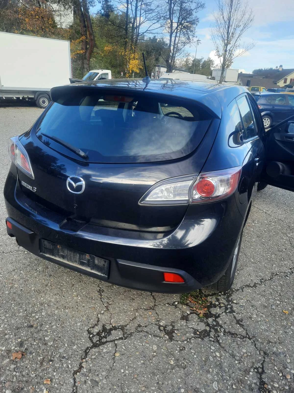 Mazda 3  - изображение 6