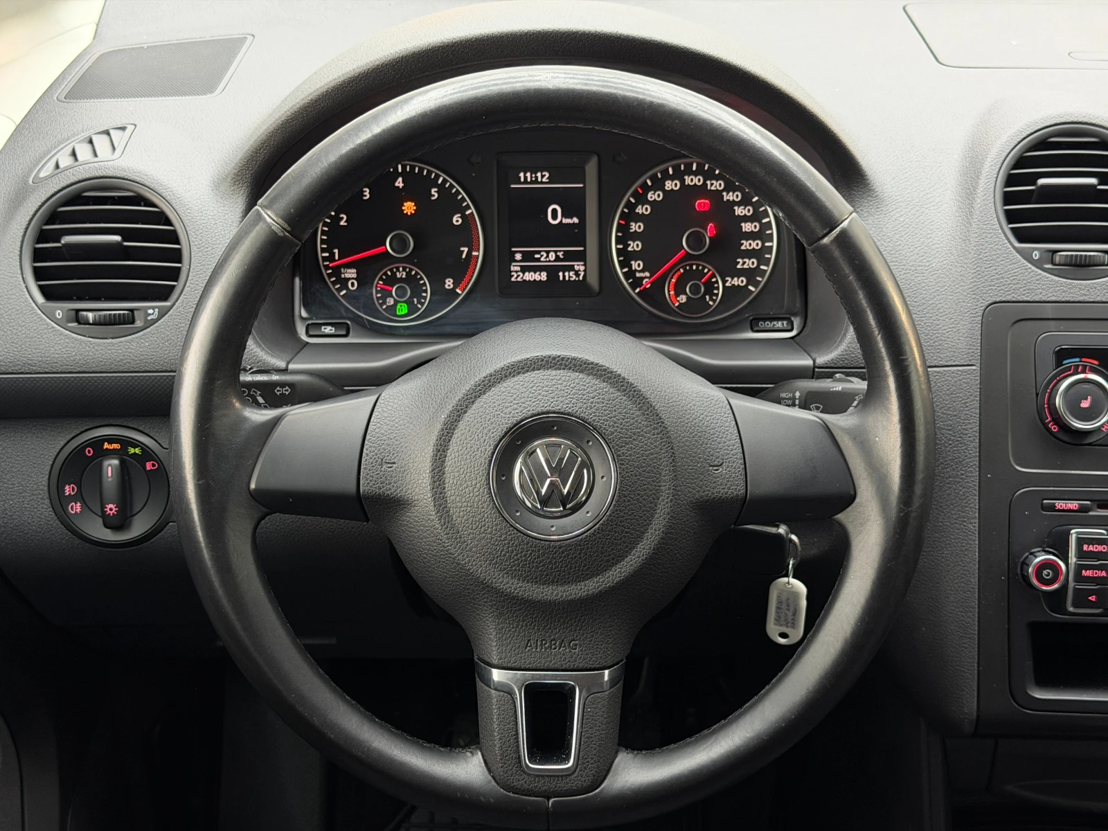 VW Caddy 2.0i EcoFuel (фабричен метан)ПЪЛНА ИСТОРИЯ В VW - изображение 9