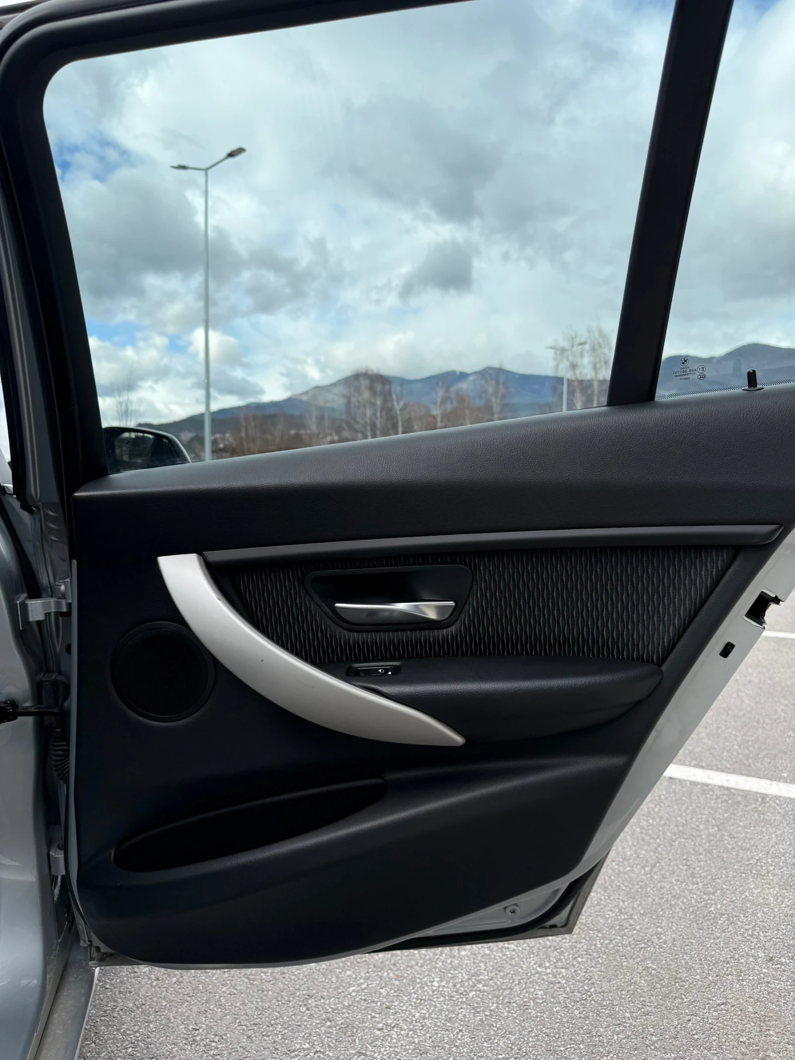 BMW 318 2.0 Facelift  | Mobile.bg � ����������� 15