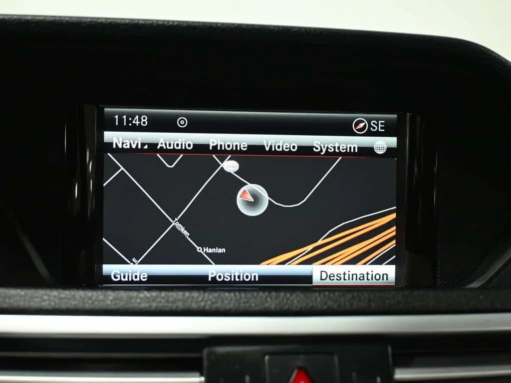 Mercedes-Benz E 300 * Leather Navigation Sunroof Heated Seats * CARFAX | Mobile.bg � ����������� 17